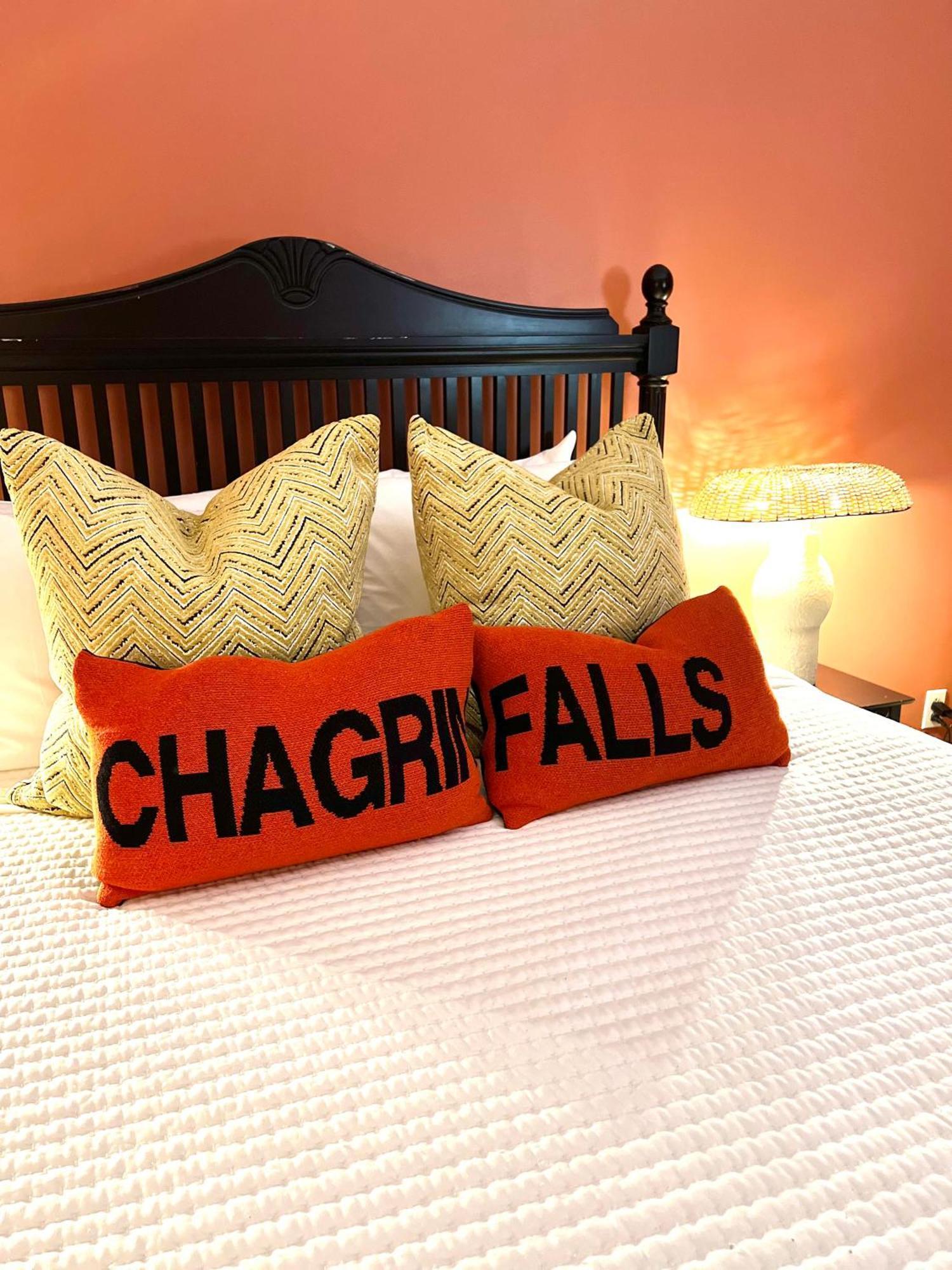 Inn Of Chagrin Chagrin Falls Bagian luar foto